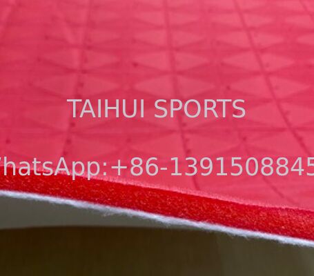 2025 Zaprojektowana podkładka uderzeniowa do sztucznej trawy na boisku piłkarskim/rugby/hockey 8mm 10mm 12mm 15mm z tkaniną geotexylną