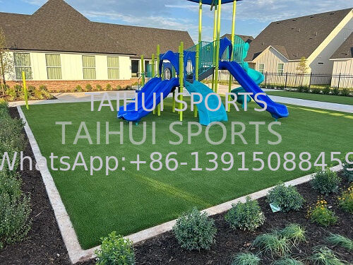 Miękkie podkładki bezpieczeństwa z 10-100 mm grubości i HIC & CFH zapewniające podkładki uderzeniowe do placu zabaw