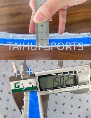 Podkład amortyzujący 3D z tkaniny do sztucznej trawy z wydajnym drenażem, dobrą amortyzacją i odpornością na promieniowanie UV